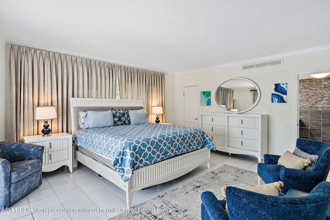 250 Bradley Place, Unit 308, Palm Beach, FL 33480 Photo