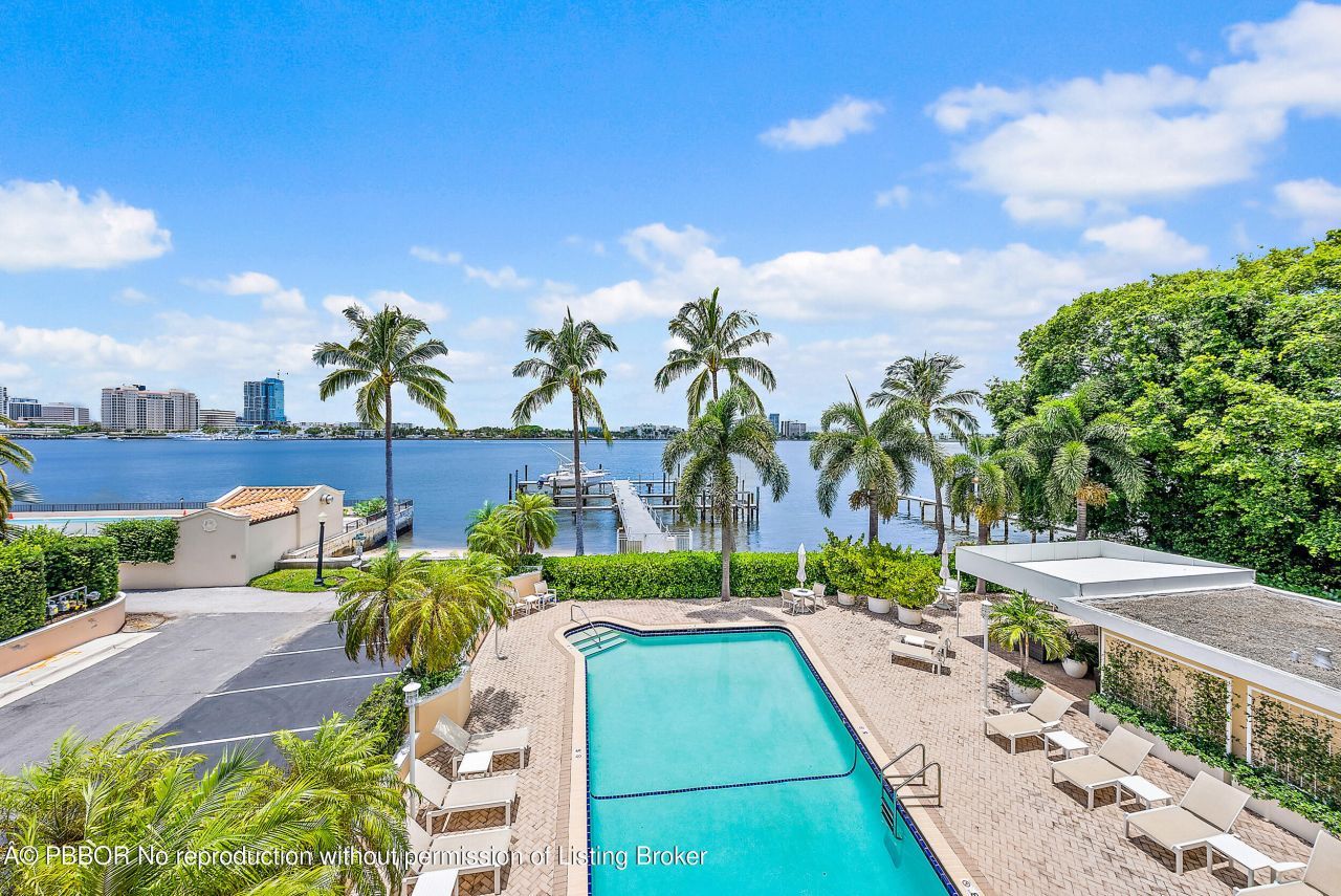 250 Bradley Place, Unit 308, Palm Beach, FL 33480 Photo
