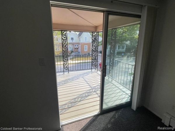 620 E Lincoln Avenue, Royal Oak Twp, MI 48067