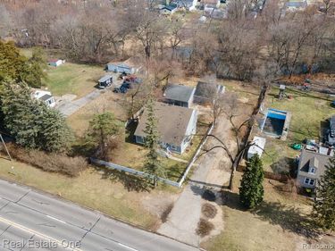 18410 Inkster Road, Redford Twp, MI 48240