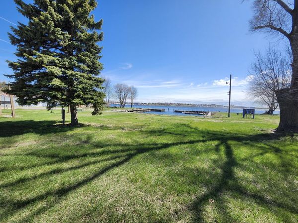 846 S Lakeshore Drive, Unit 2, Ludington, MI 49431