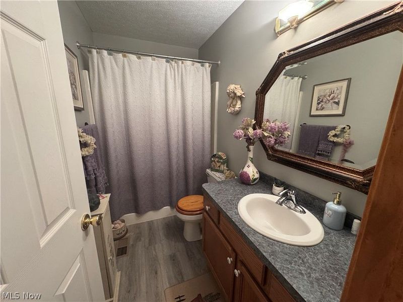 190 Steele Avenue, Painesville, OH 44077 Photo 12