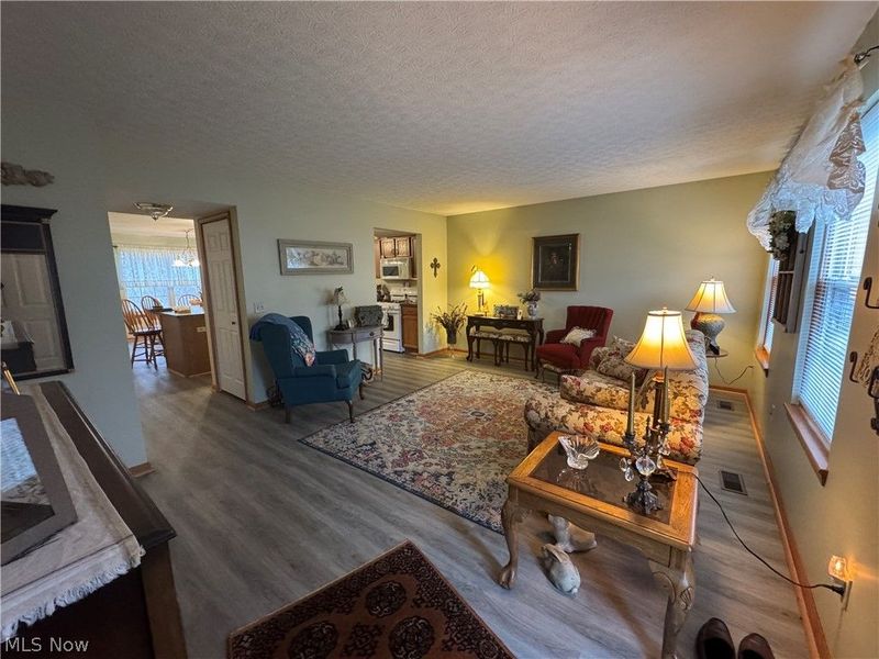 190 Steele Avenue, Painesville, OH 44077 Photo 3