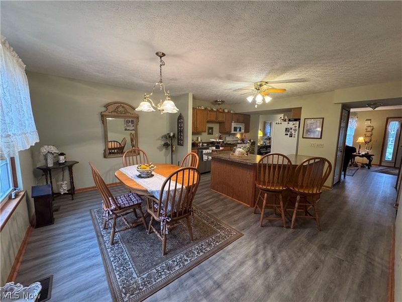 190 Steele Avenue, Painesville, OH 44077 Photo 7