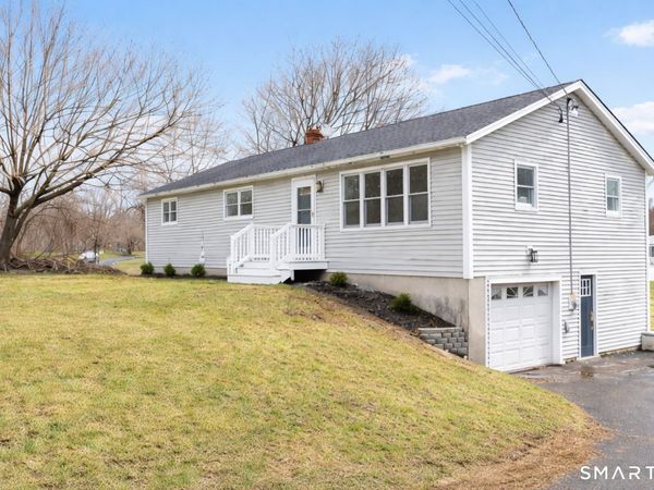 1095 Durham, Wallingford, CT 06492