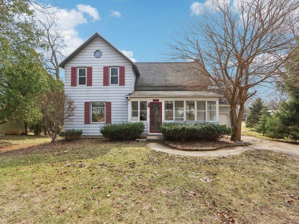 146 TAYLOR Street, Cottage Grove, WI 53527