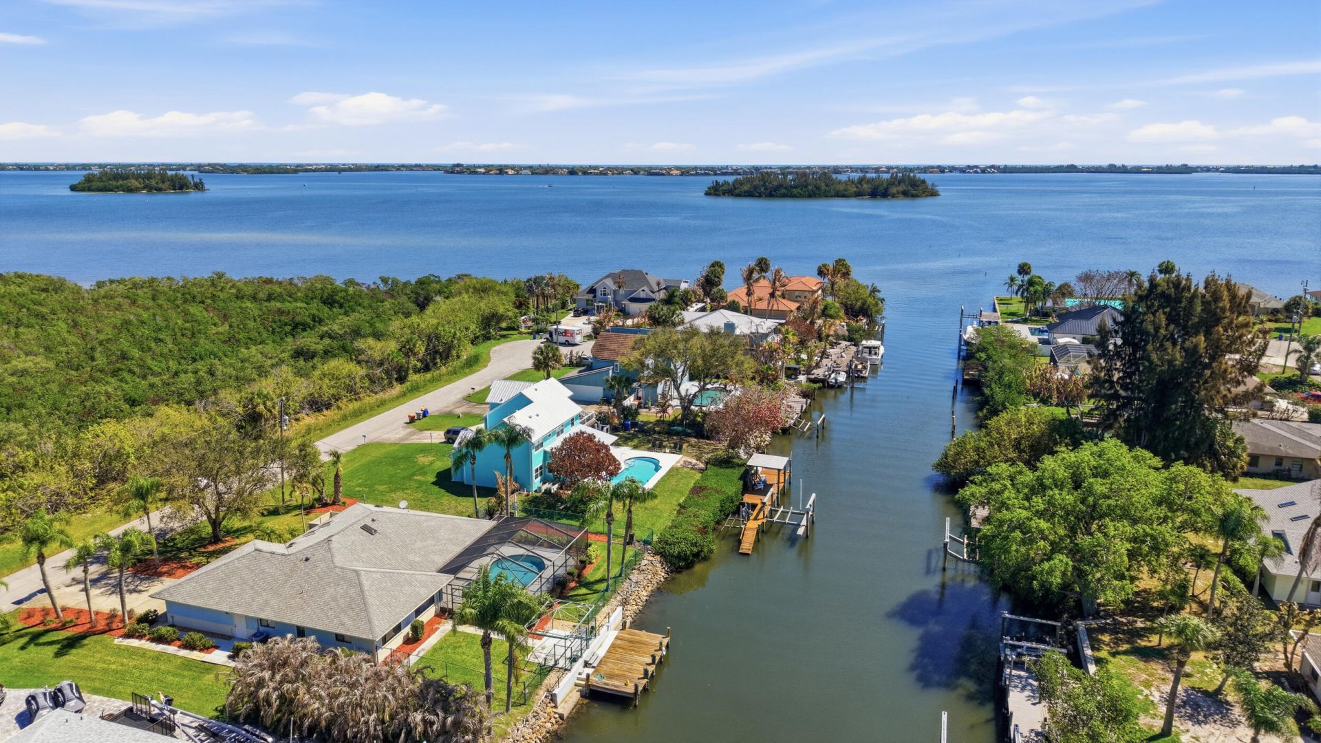 433 SE 12th St Street Se, Vero Beach, FL 32962 Photo