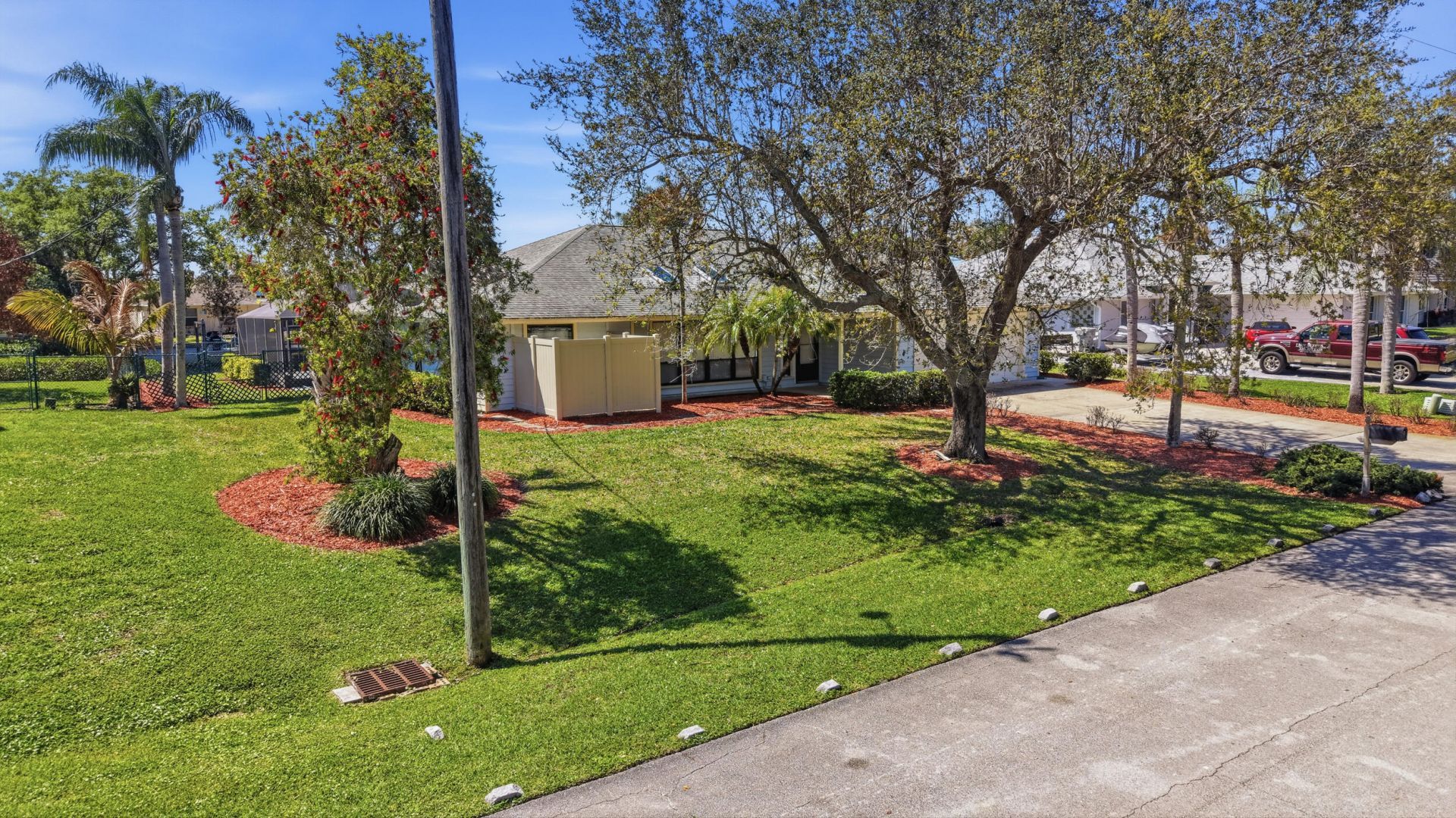 433 SE 12th St Street Se, Vero Beach, FL 32962 Photo