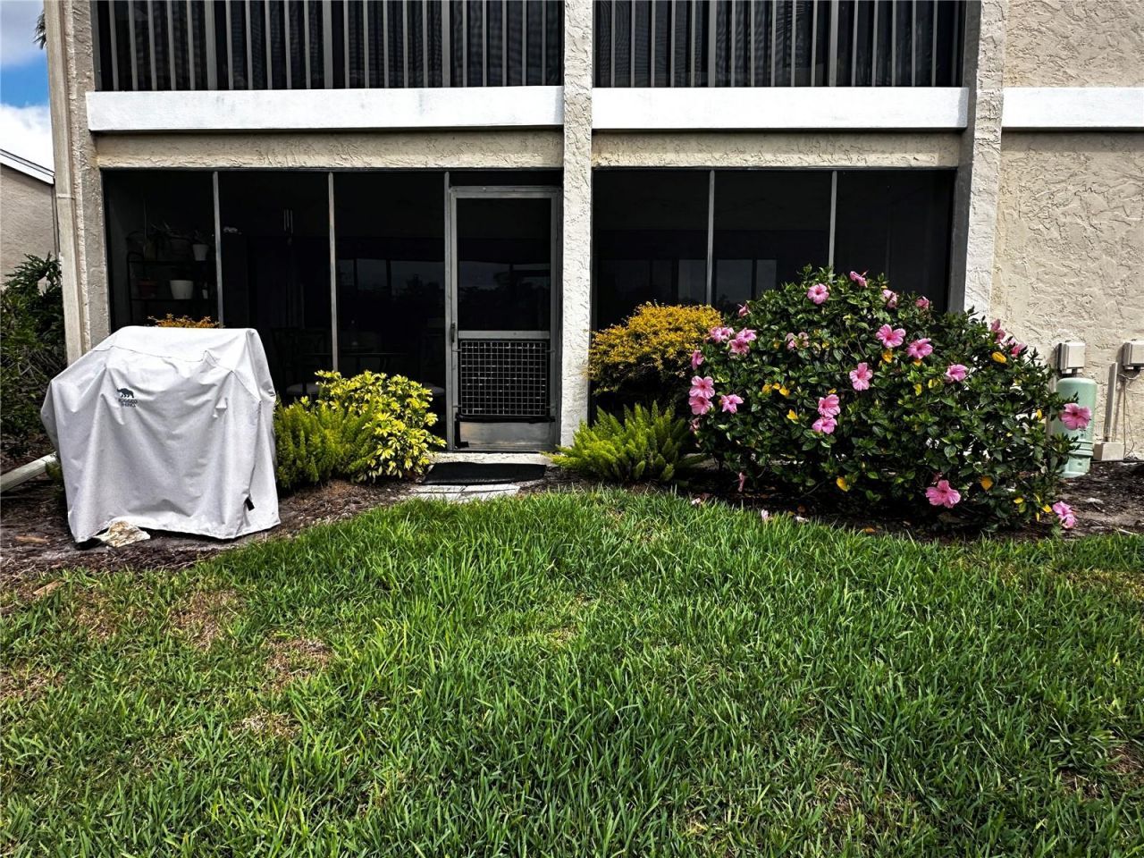 8626 54th Avenue W, Unit 29, Bradenton, FL 34210 Photo