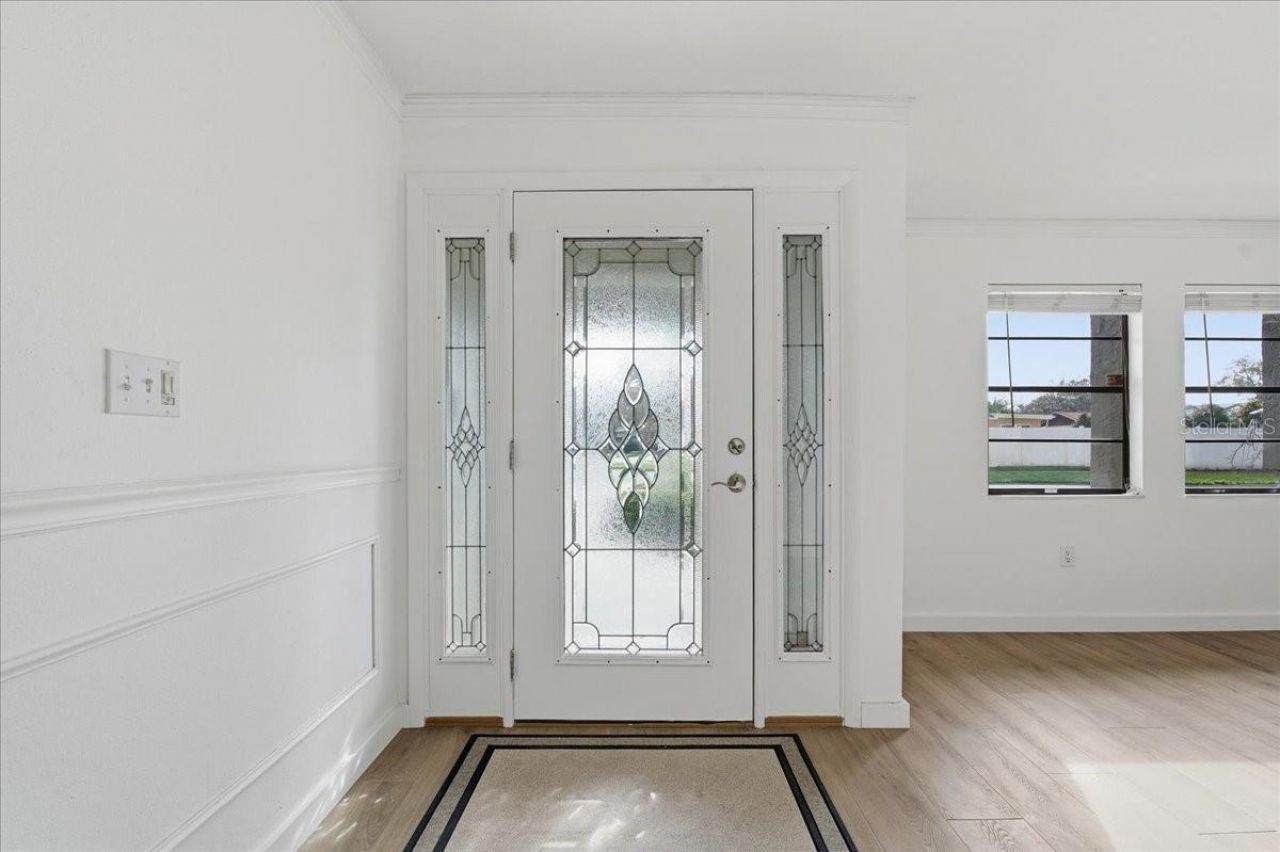 9430 Patricia Court, Seminole, FL 33776 Photo