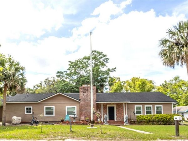474 E UNIVERSITY AVENUE, ORANGE CITY, FL 32763