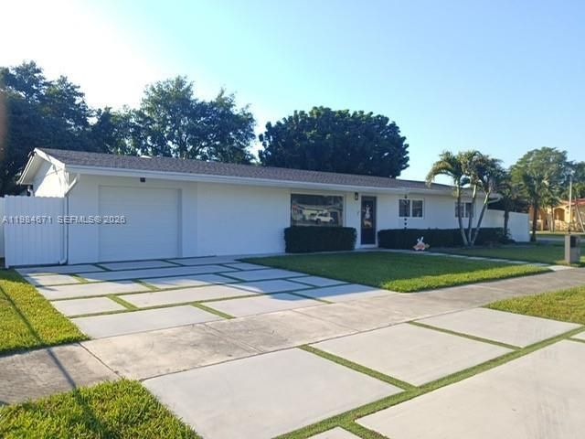 8123 SW 95th Ct, Miami, FL 33173 Photo