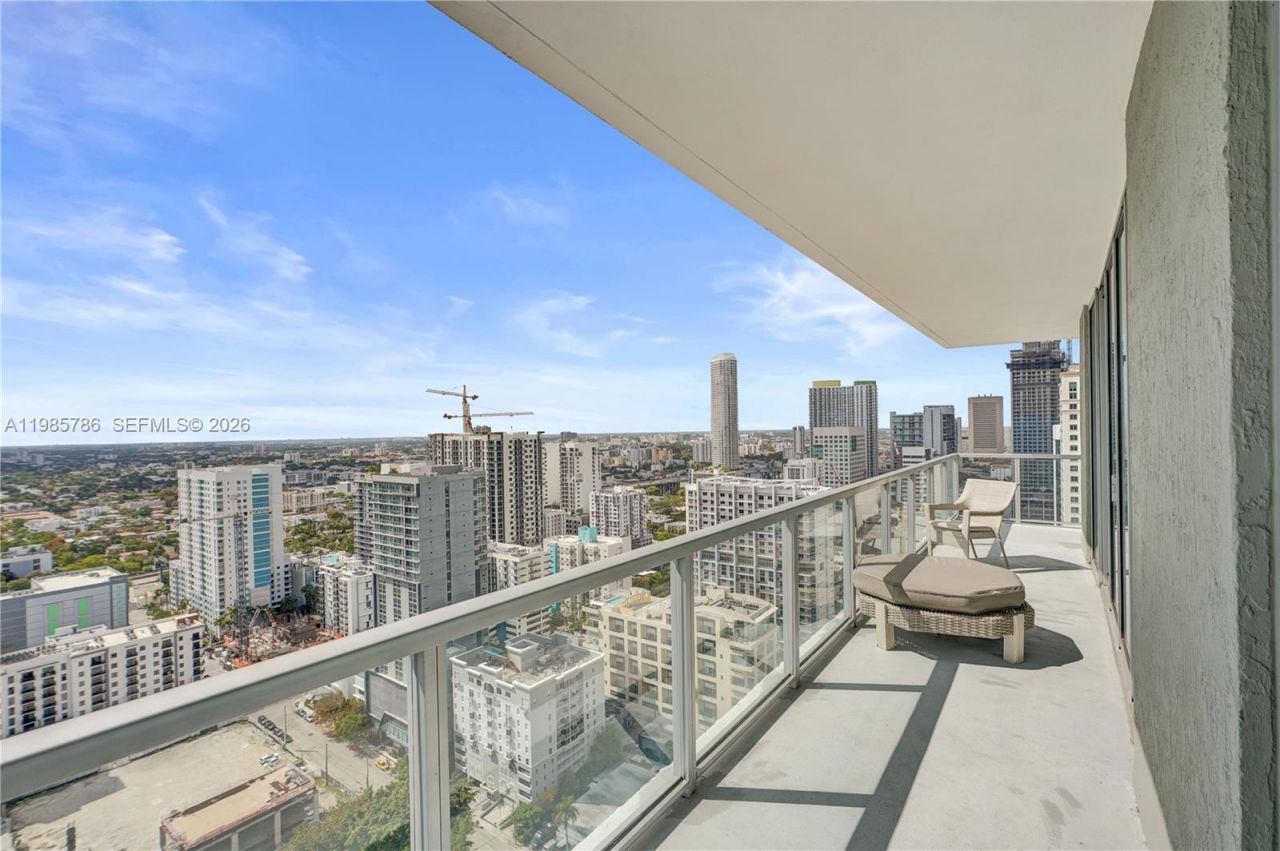 79 SW 12th St, Unit 3412-S, Miami, FL 33130 Photo