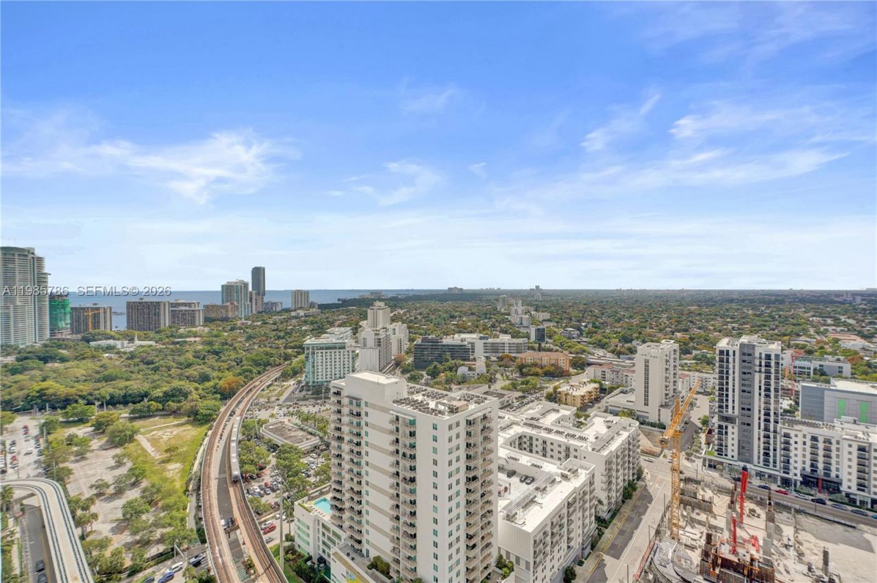 79 SW 12th St, Unit 3412-S, Miami, FL 33130 Photo