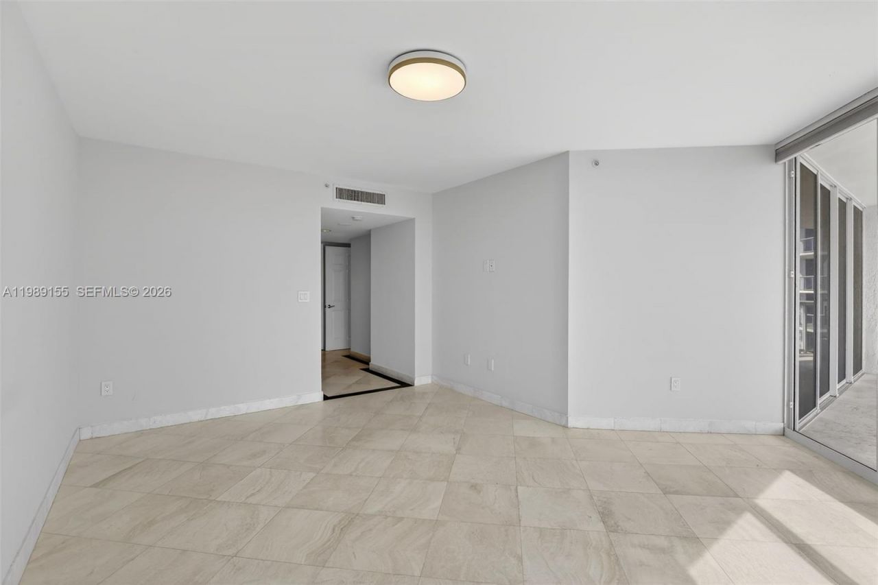 18671 Collins Ave , Unit 1702, Sunny Isles Beach, FL 33160 Photo