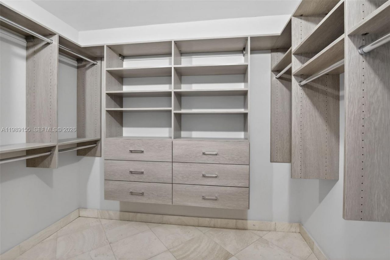 18671 Collins Ave, Unit 1702, Sunny Isles Beach, FL 33160 Photo