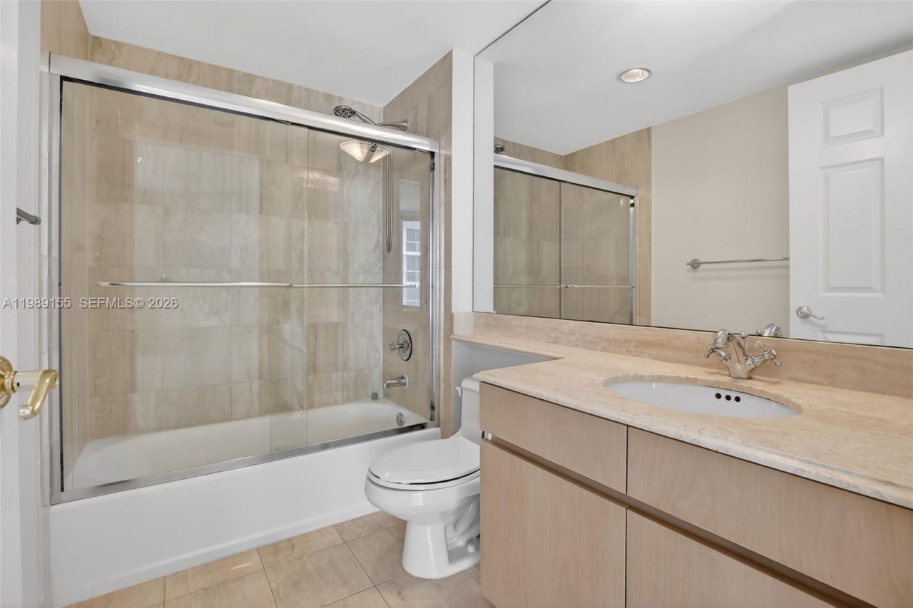 18671 Collins Ave, Unit 1702, Sunny Isles Beach, FL 33160 Photo