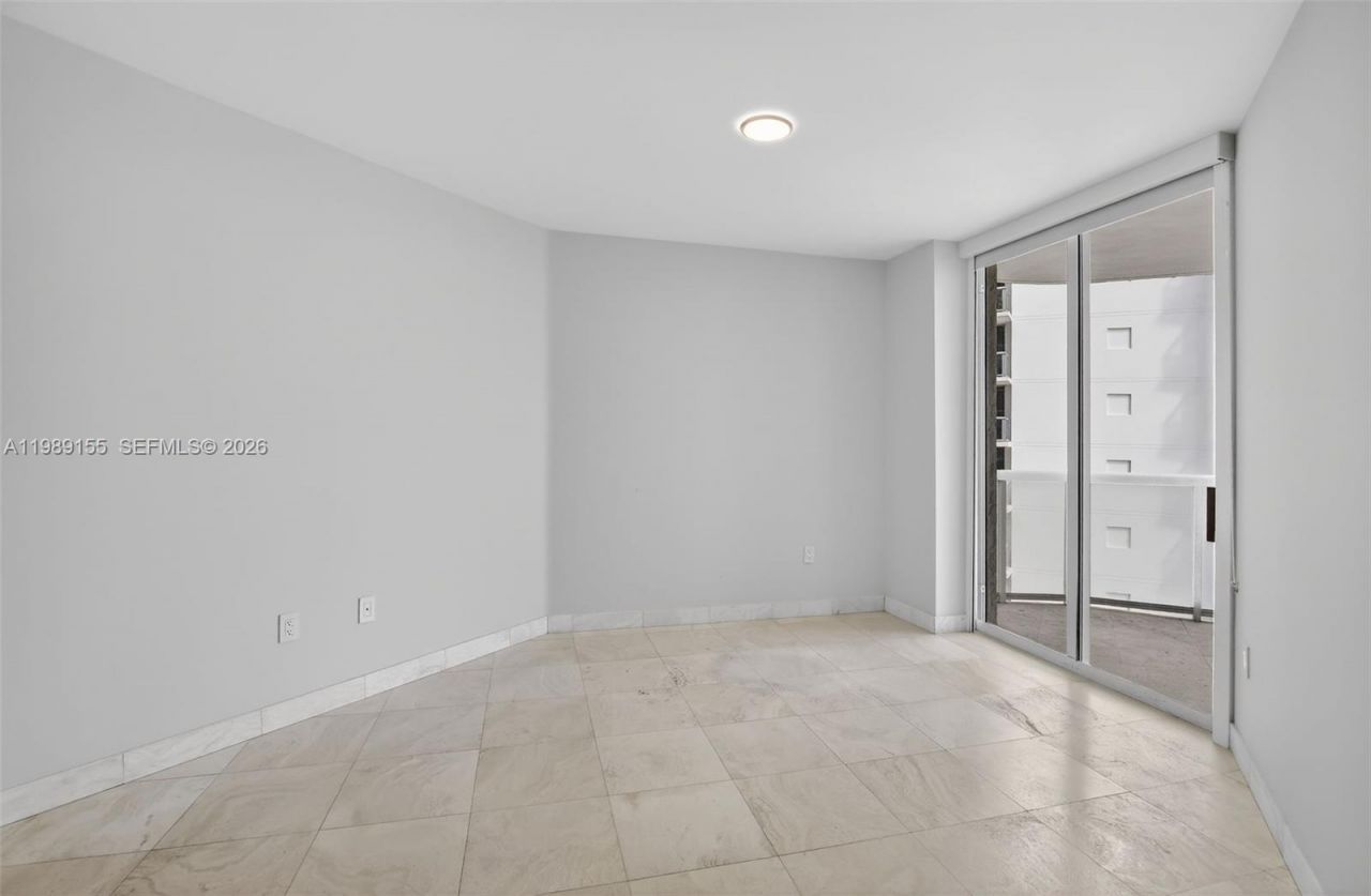 18671 Collins Ave , Unit 1702, Sunny Isles Beach, FL 33160 Photo