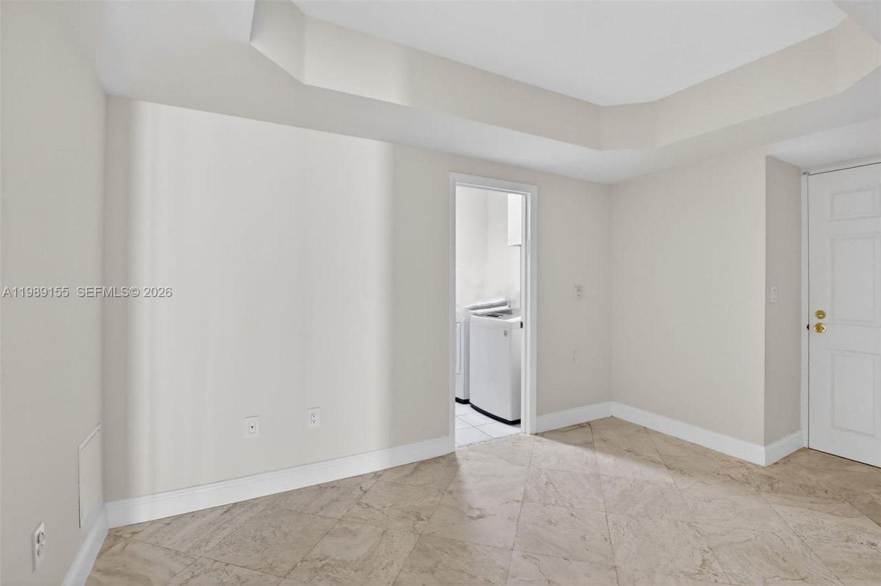 18671 Collins Ave, Unit 1702, Sunny Isles Beach, FL 33160 Photo