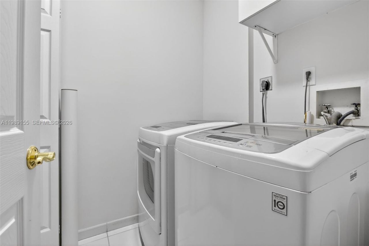 18671 Collins Ave, Unit 1702, Sunny Isles Beach, FL 33160 Photo