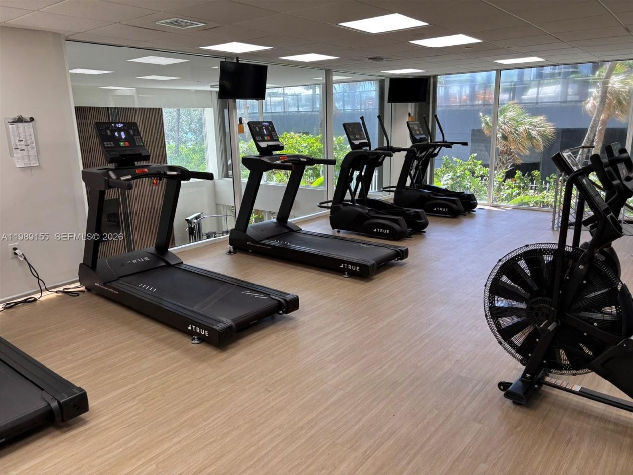 18671 Collins Ave, Unit 1702, Sunny Isles Beach, FL 33160 Photo