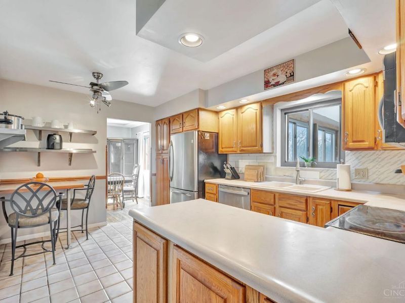 5525 Whispering, Cincinnati, OH 45247 Photo 14