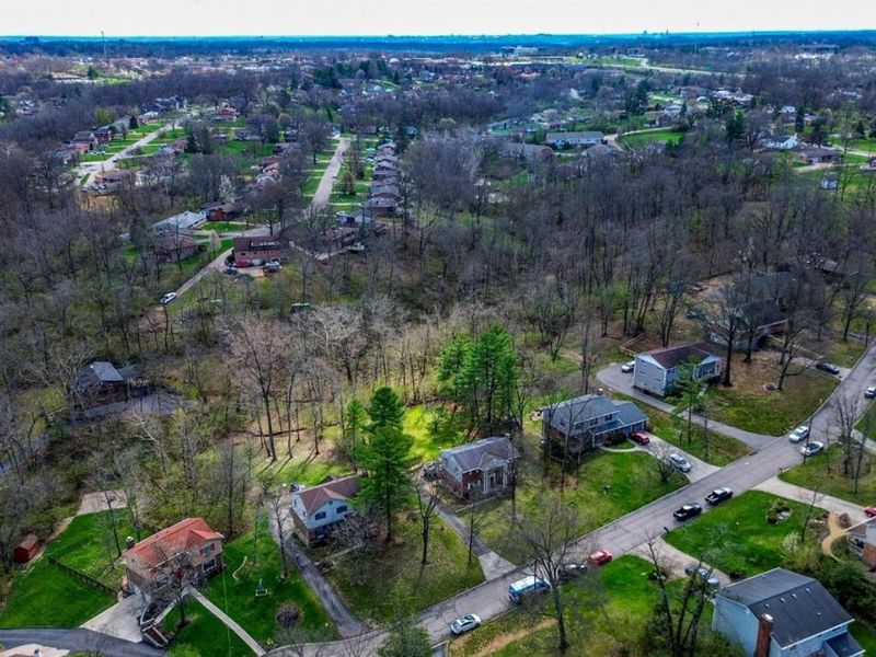 5525 Whispering, Cincinnati, OH 45247 Photo 44