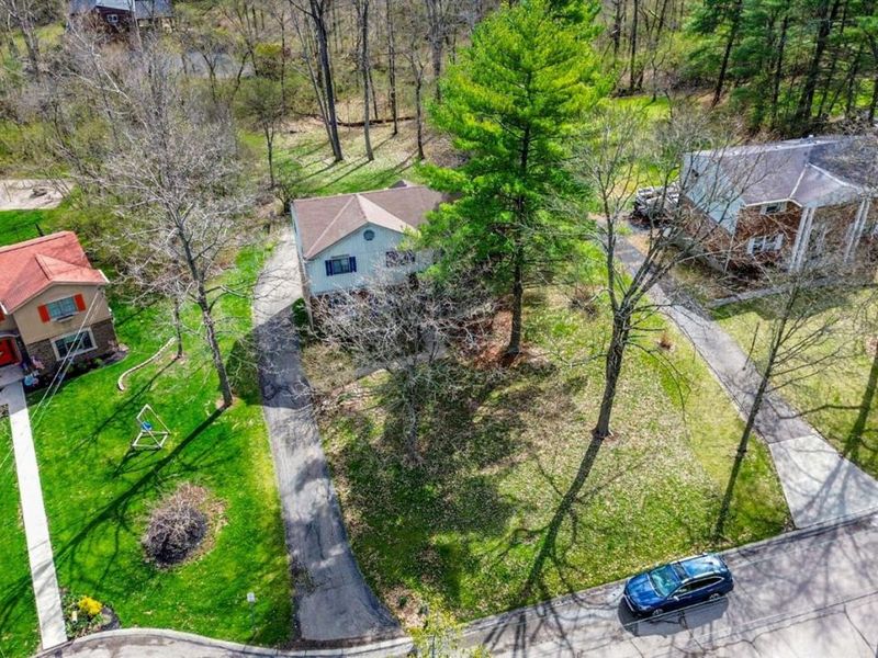 5525 Whispering, Cincinnati, OH 45247 Photo 48