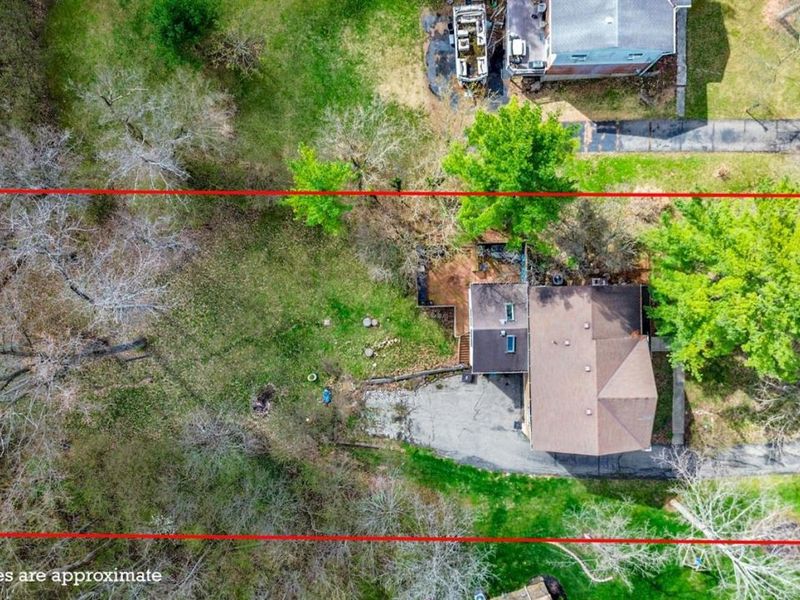 5525 Whispering, Cincinnati, OH 45247 Photo 49