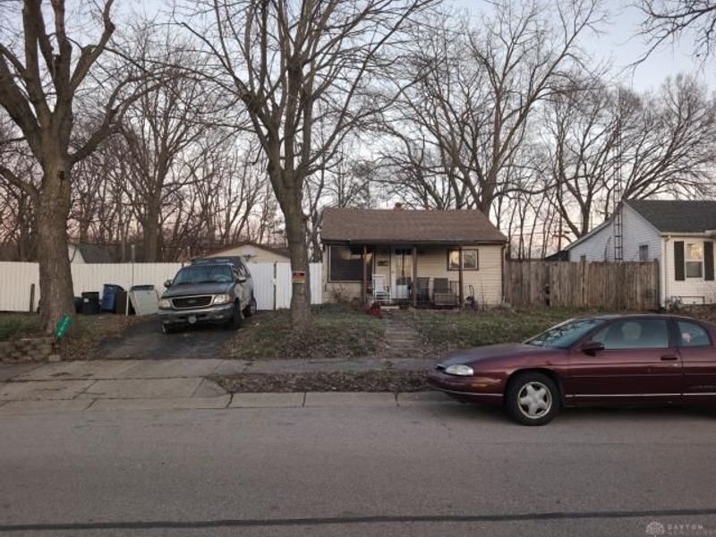 2724 Holman Street, Moraine, OH 45439 Photo 3