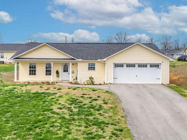 2026 Jonathan Drive, White Pine, TN 37890