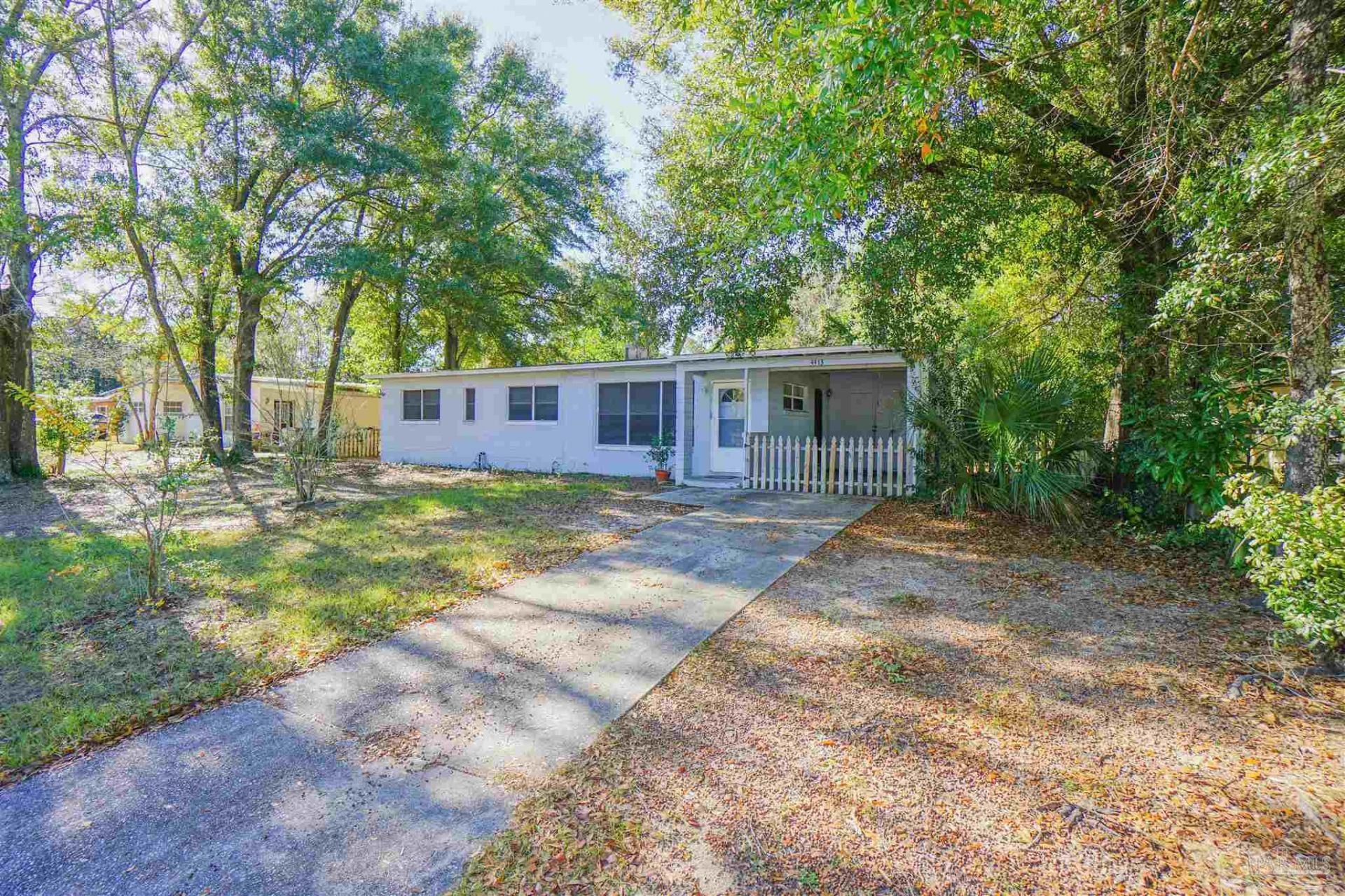 4413 Ellysee Way, Pensacola, FL 32505 Main Photo