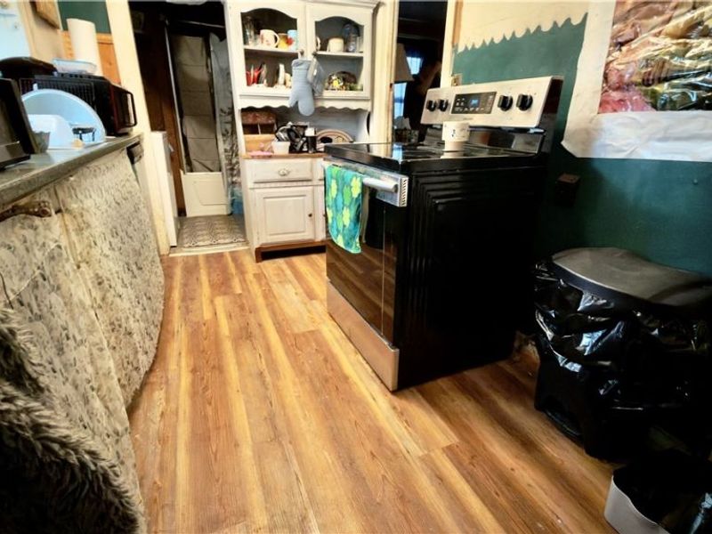 143 S Point Drive , Avon Lake, OH 44012 Photo 12