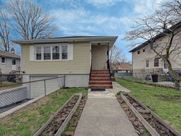 448 Clifton Blvd, Clifton, NJ 07013