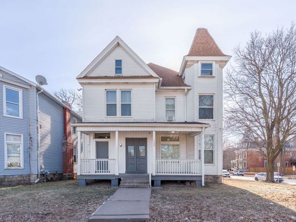 133 W 13TH Street , Davenport, IA 52803