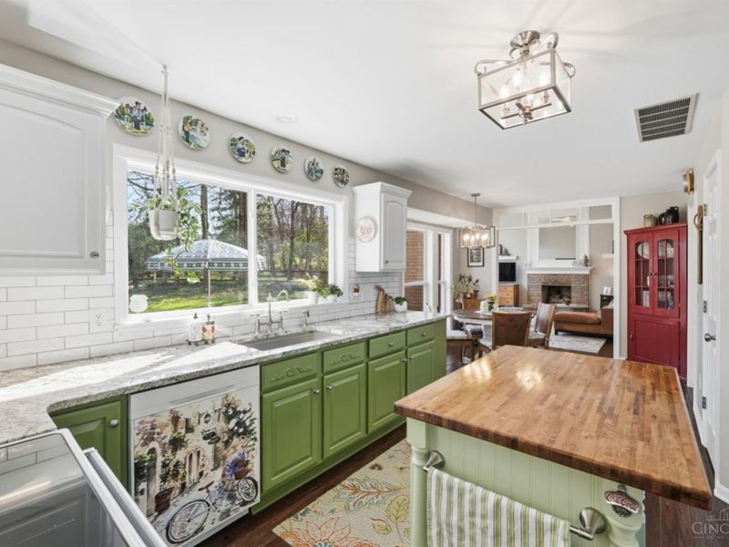 1502 Huntcrest Drive, Cincinnati, OH 45255 Photo 19