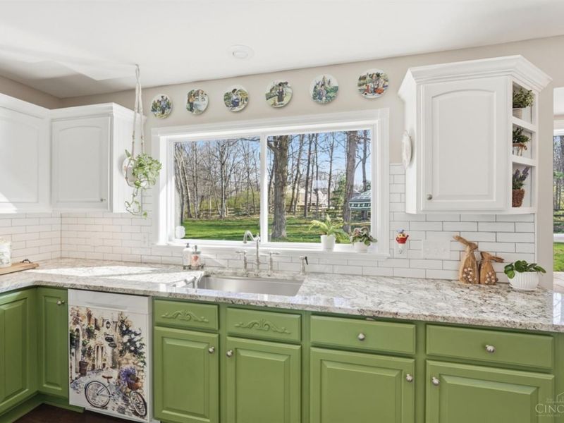 1502 Huntcrest Drive, Cincinnati, OH 45255 Photo 21