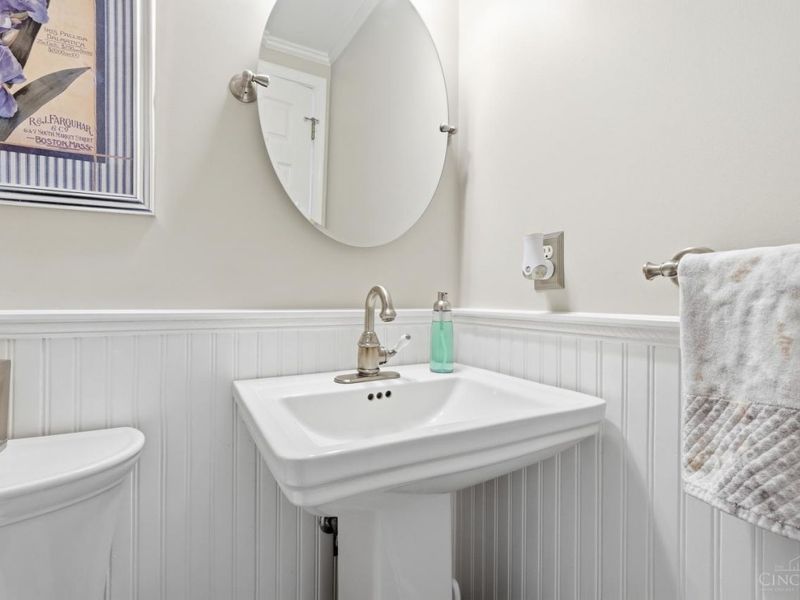 1502 Huntcrest Drive, Cincinnati, OH 45255 Photo 36