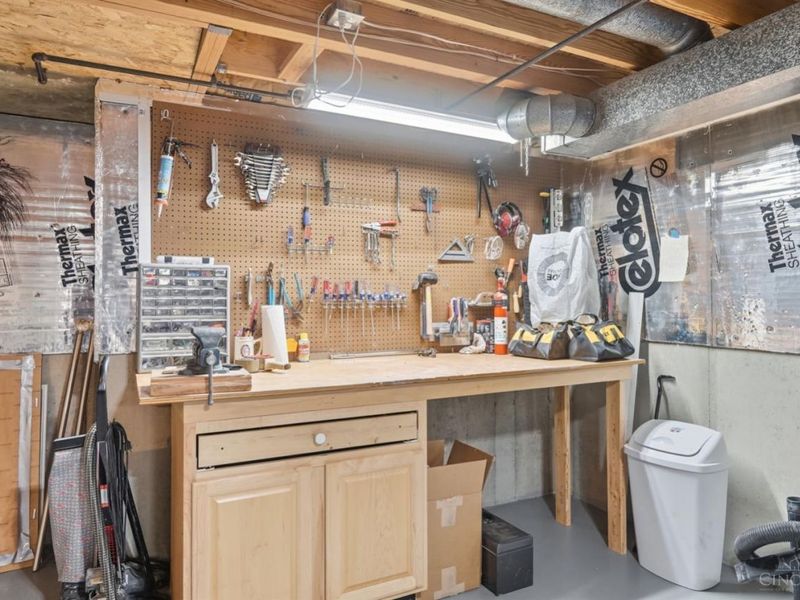 1502 Huntcrest Drive, Cincinnati, OH 45255 Photo 76