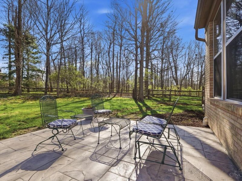 1502 Huntcrest Drive, Cincinnati, OH 45255 Photo 83