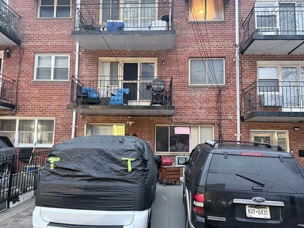 141-14 85 Road , Briarwood, NY 11435