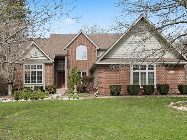 5060 Birkdale Drive, Ann Arbor, MI 48103