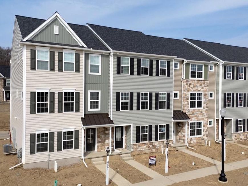 2453 Spring Water Circle , Lancaster, PA 17601 Main Photo