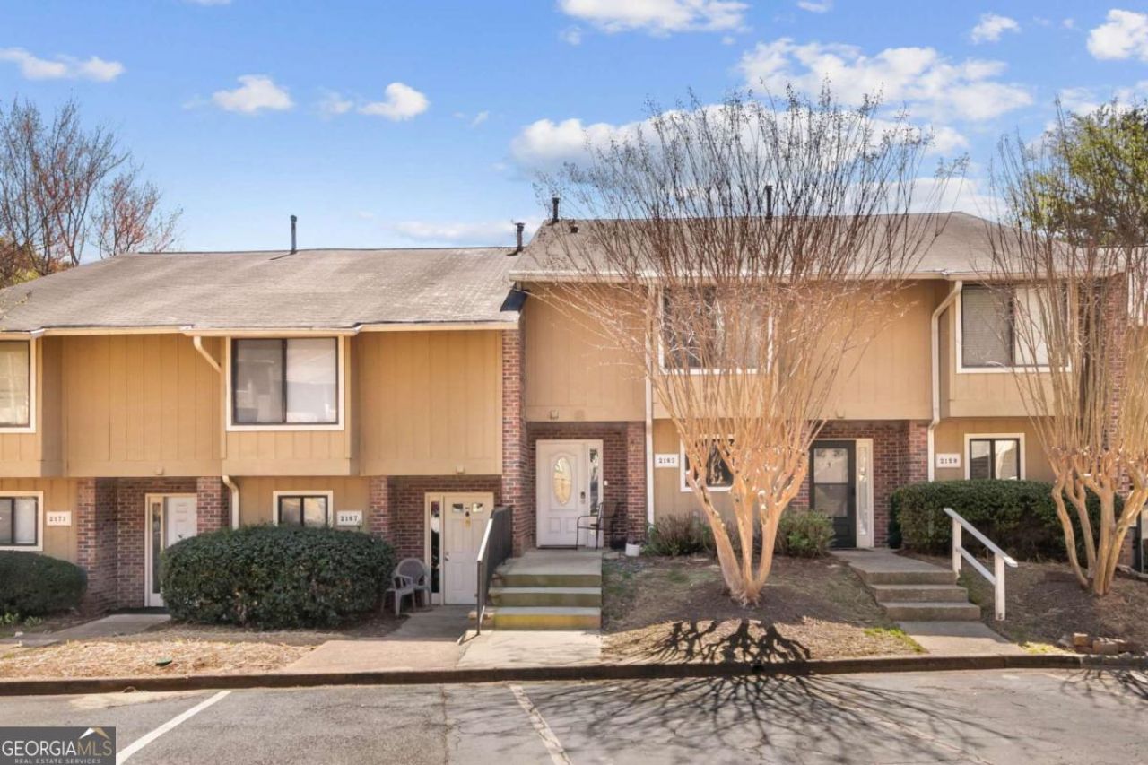 2163 Palmyra Drive Se, Marietta, GA 30067 Main Photo