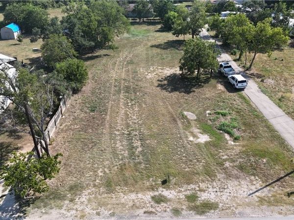 200 Carl Shipp Drive , Liberty Hill, TX 78642