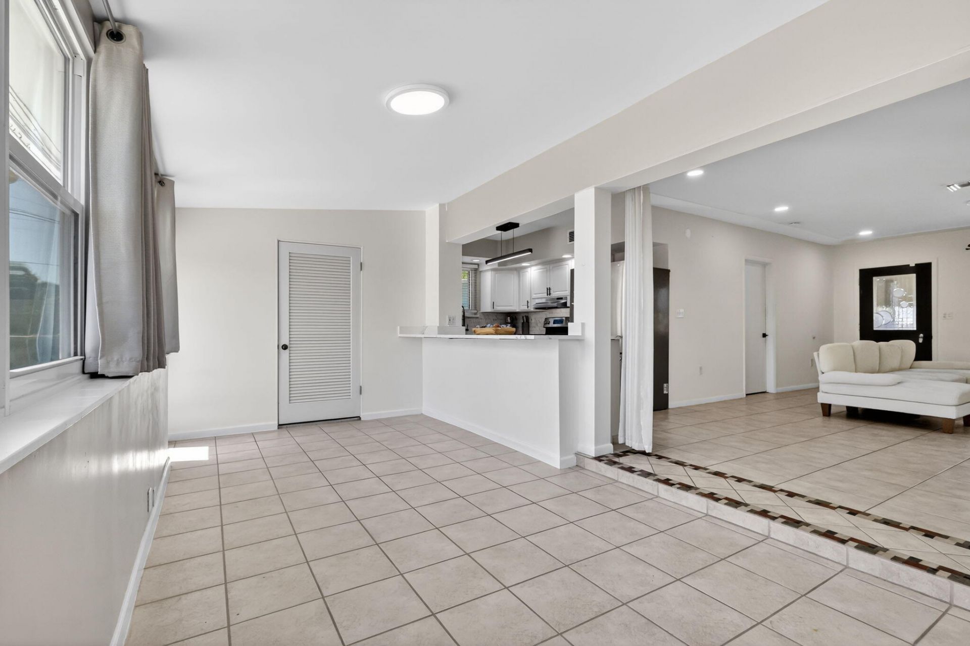 353 Shady Lane Road, Palm Springs, FL 33461 Photo