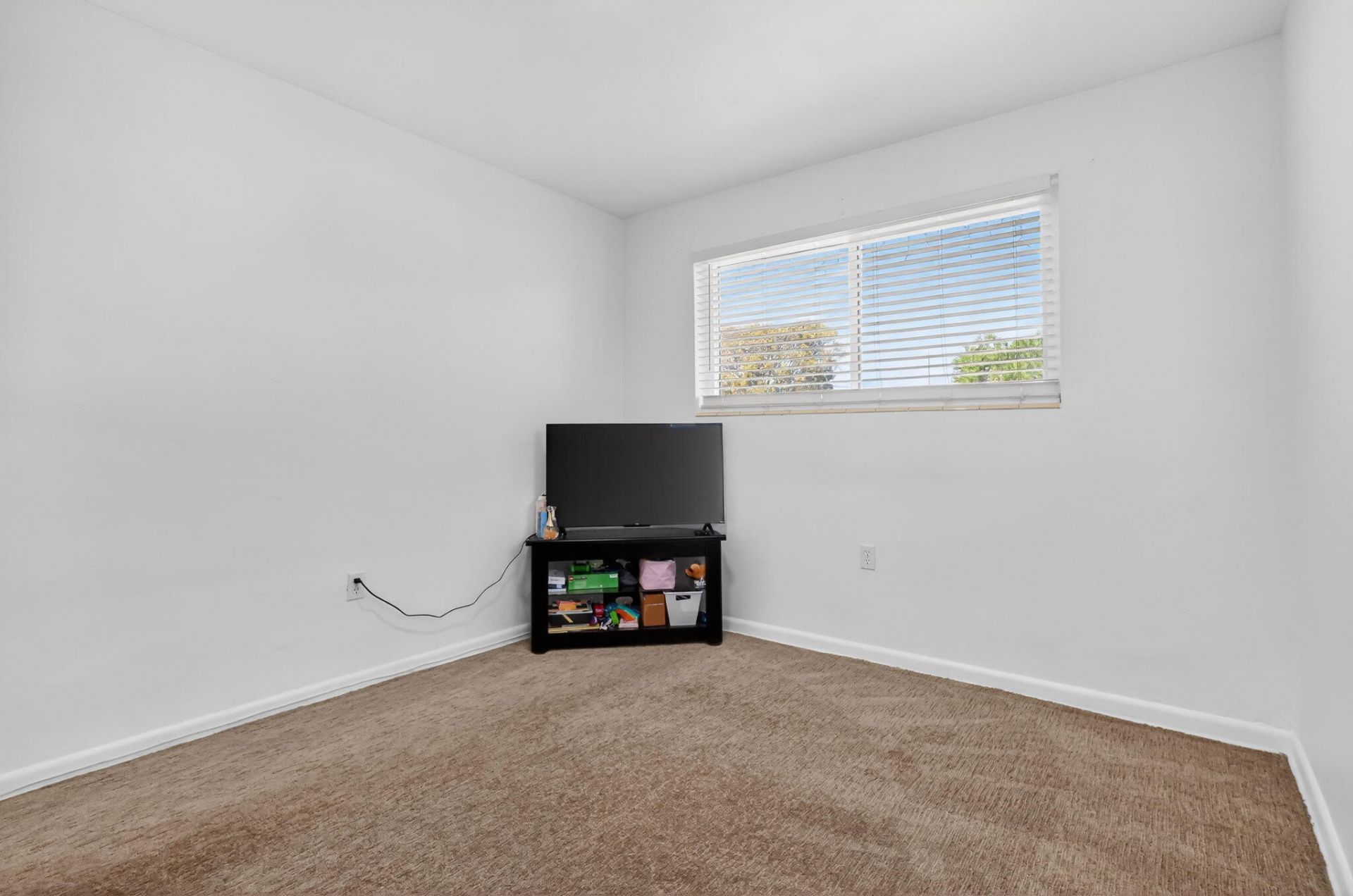 353 Shady Lane Road, Palm Springs, FL 33461 Photo