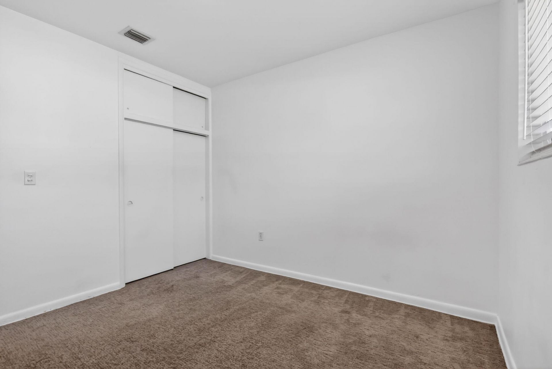 353 Shady Lane Road, Palm Springs, FL 33461 Photo