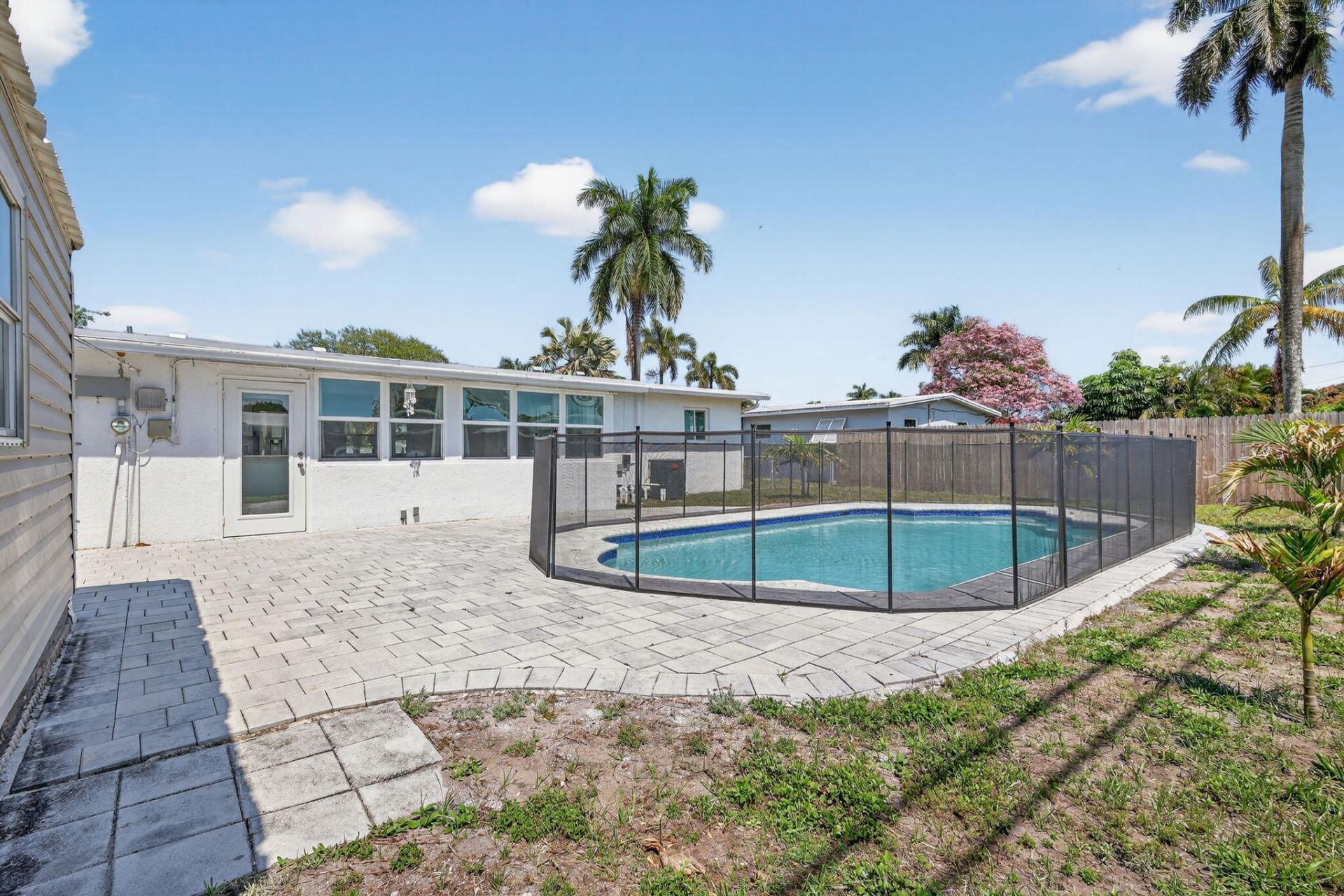 353 Shady Lane Road, Palm Springs, FL 33461 Photo