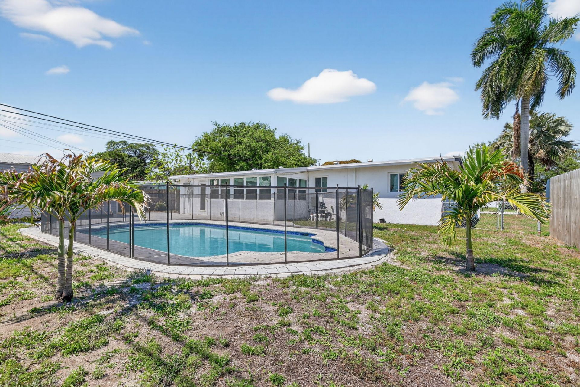 353 Shady Lane Road, Palm Springs, FL 33461 Photo